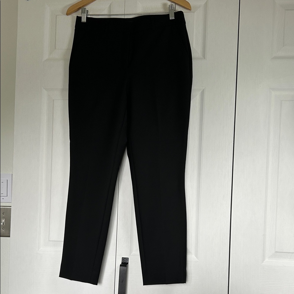 White House/ Black Market Classic Black Ankle Pants